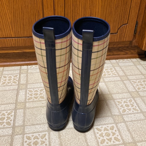 Coach size 7 rain boots - Picture 2 of 3